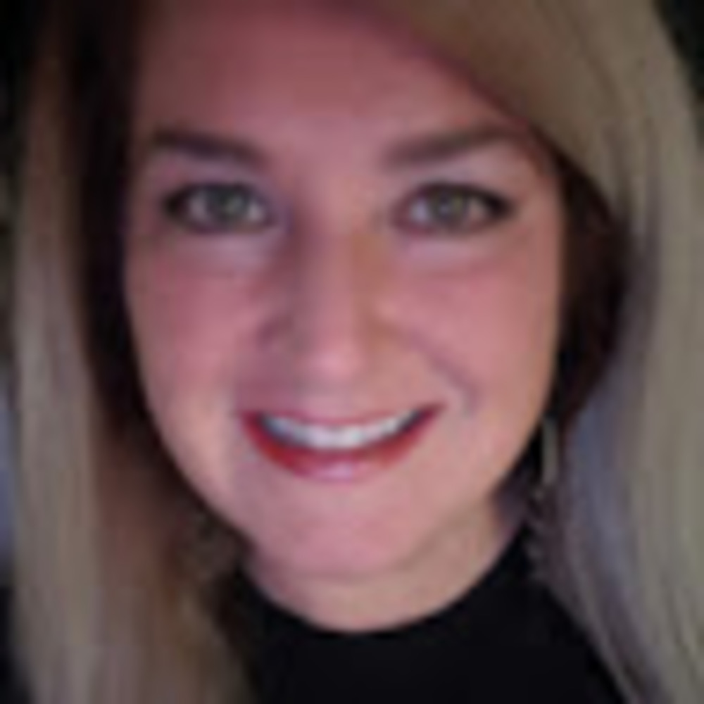Meet your Posher, Deanna